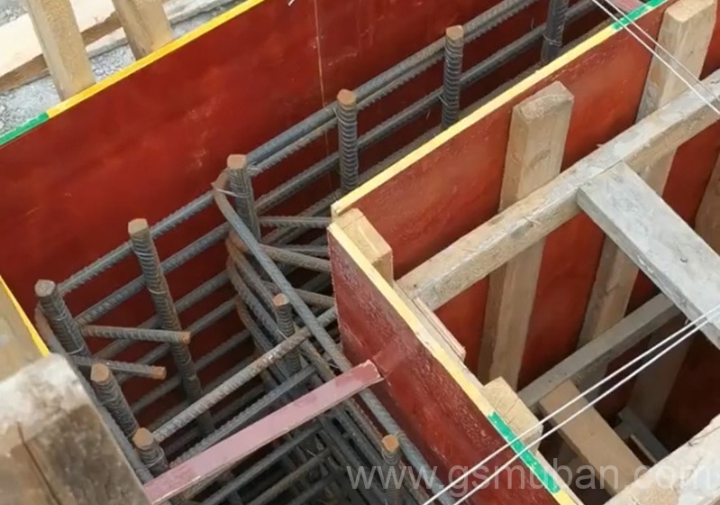 2.4×1.2模板多少錢一張?膠合模板價(jià)格表 2.4×1.2模板多少錢一張?膠合模板價(jià)格表