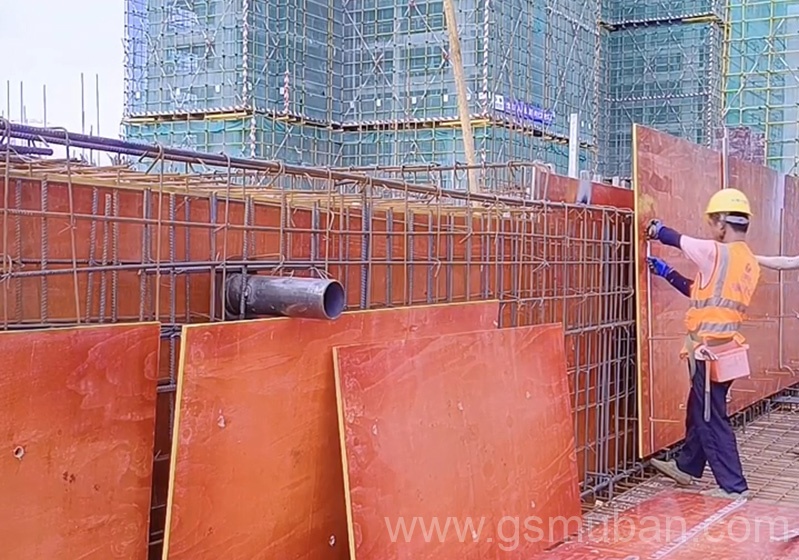 怎樣杜決用三級板木模板冒充整芯木模板的現(xiàn)象? 怎樣杜決用三級板木模板冒充整芯木模板的現(xiàn)象?