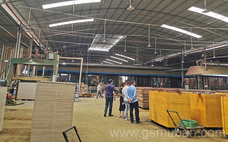 木模板使用技巧，助您完美施工！